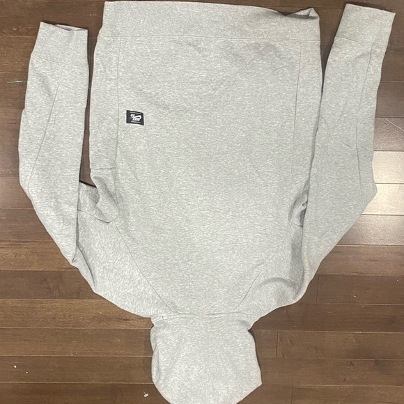 Nike SB vintage X hype Gray Hoodie with Long Sleeves and Graphic Design - Picture 3 of 4